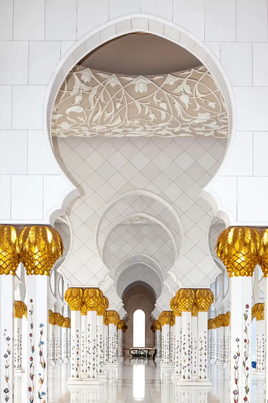 Mosque Interior Abu Dhabi1